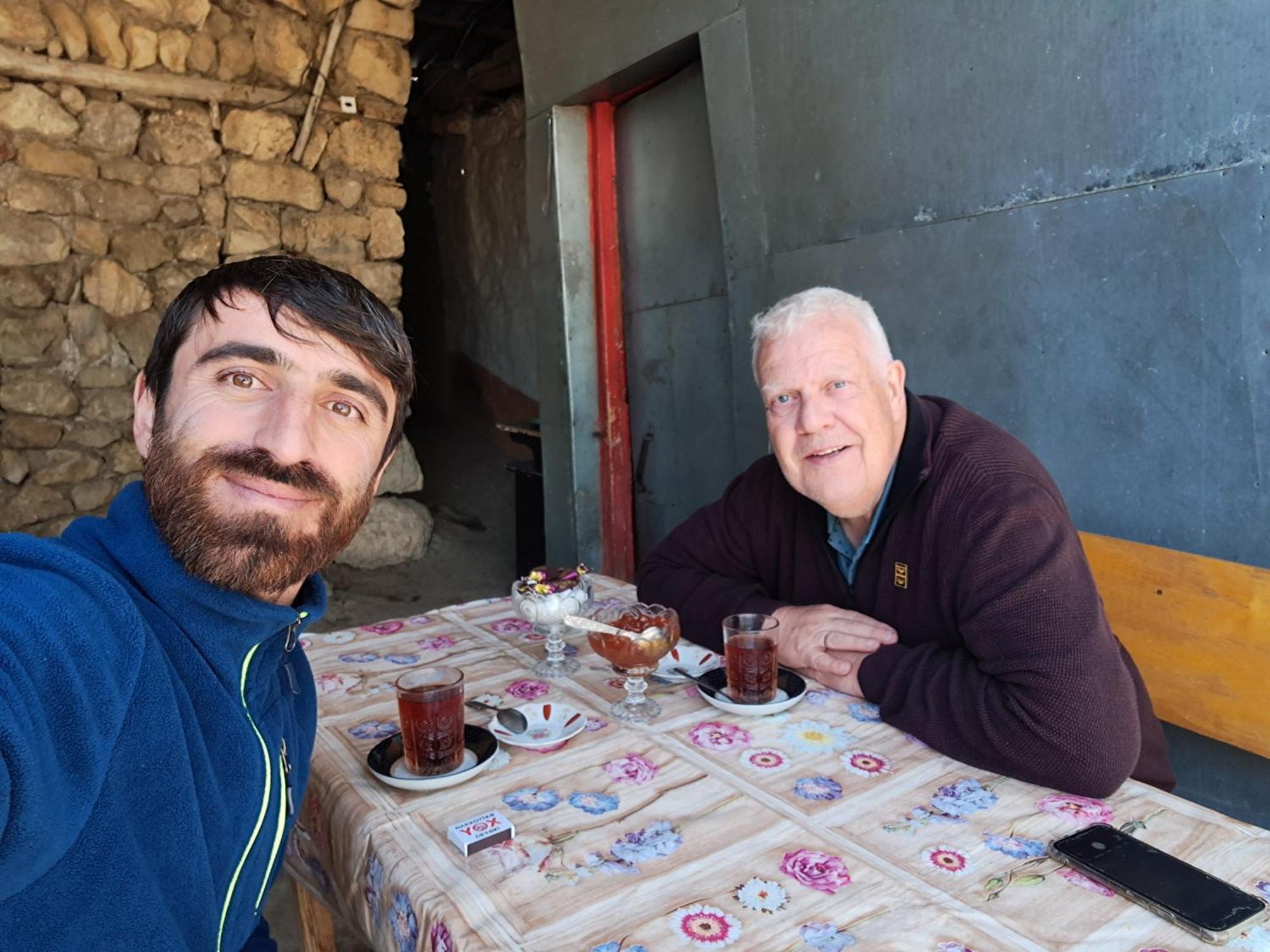 Xinaliq Khinalig Izzet'S Riverside Home Stay Kültér fotó
